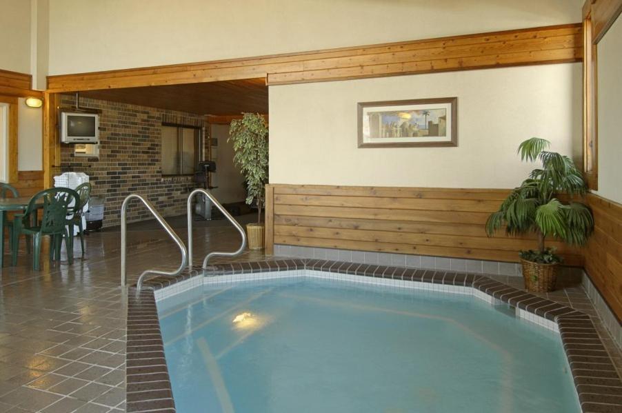 Days Inn by Wyndham Helena Fasiliteter bilde